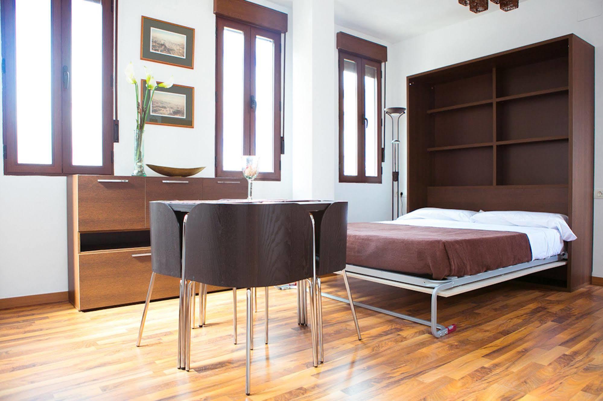 Apartamentos Casa De La Lonja Grenade Extérieur photo