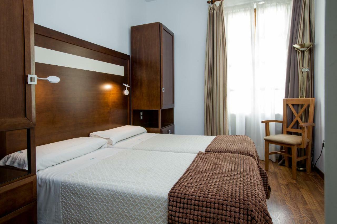 Apartamentos Casa De La Lonja Grenade Extérieur photo